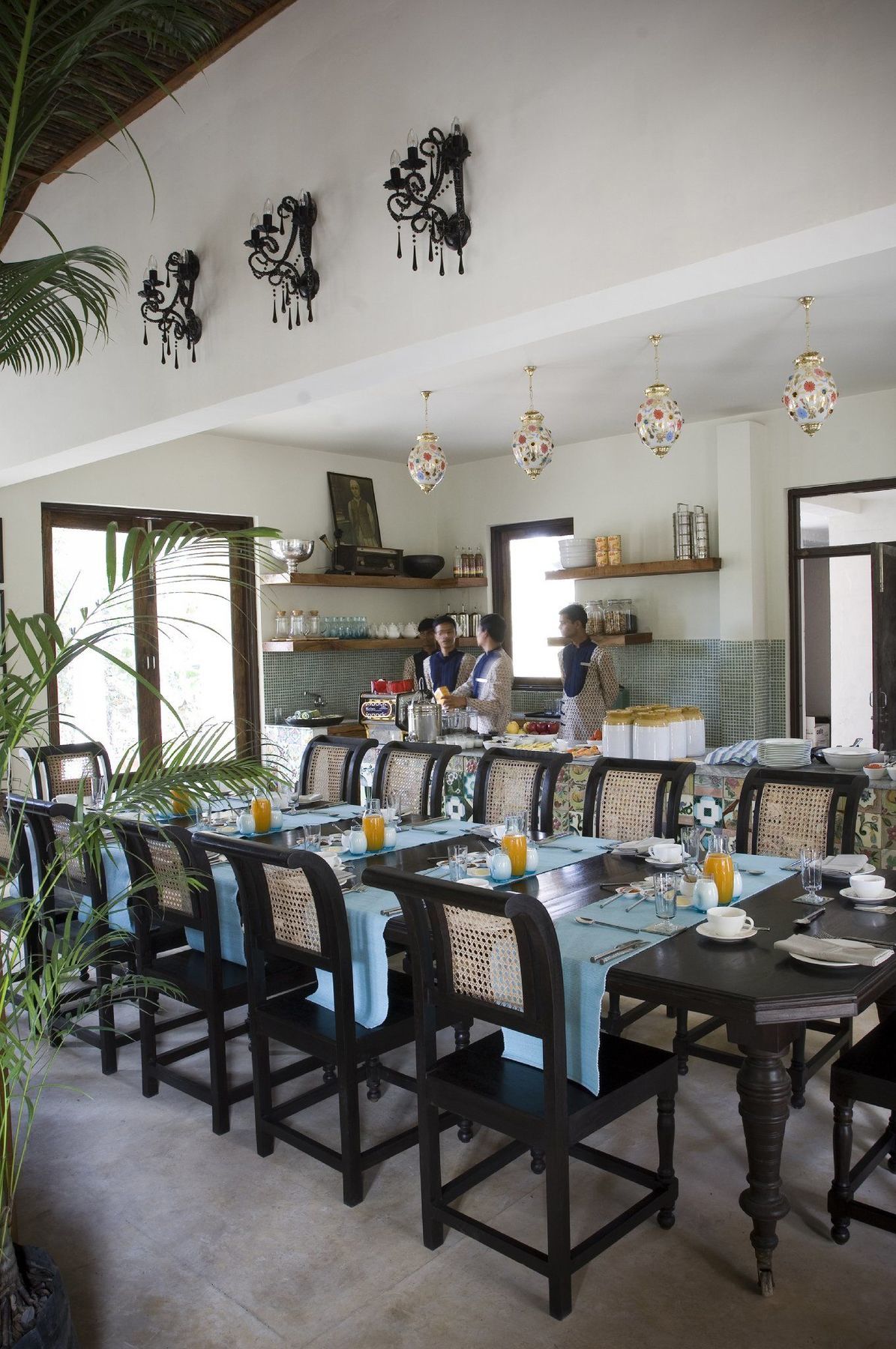Baghvan Pench National Park - A Taj Safari Lodge Behrai Restaurant photo