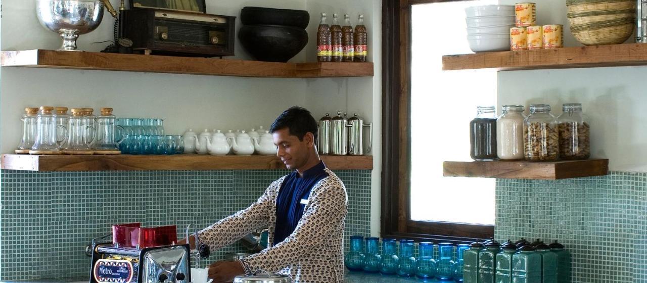 Baghvan Pench National Park - A Taj Safari Lodge Behrai Restaurant photo
